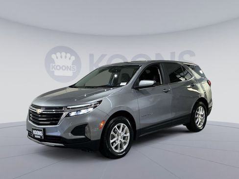 Used 2023 Chevrolet Equinox LT image 1