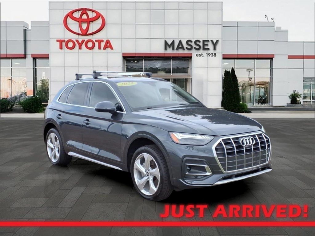Used 2021 Audi Q5 Prestige w/ Prestige Package AWD/4WD image 1