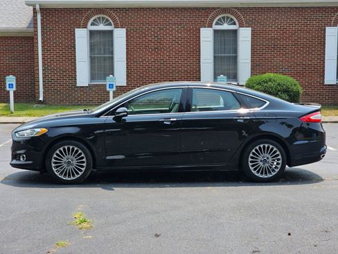 Used 2016 Ford Fusion Titanium FWD image 5