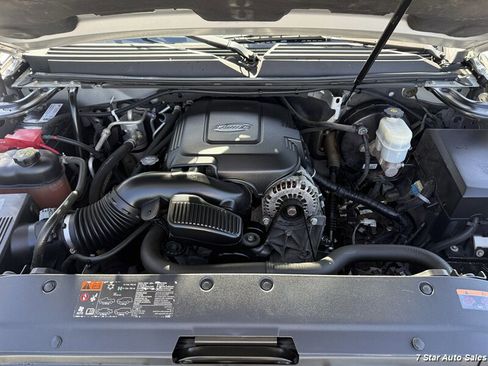 Used 2011 GMC Yukon Denali AWD/4WD image 26