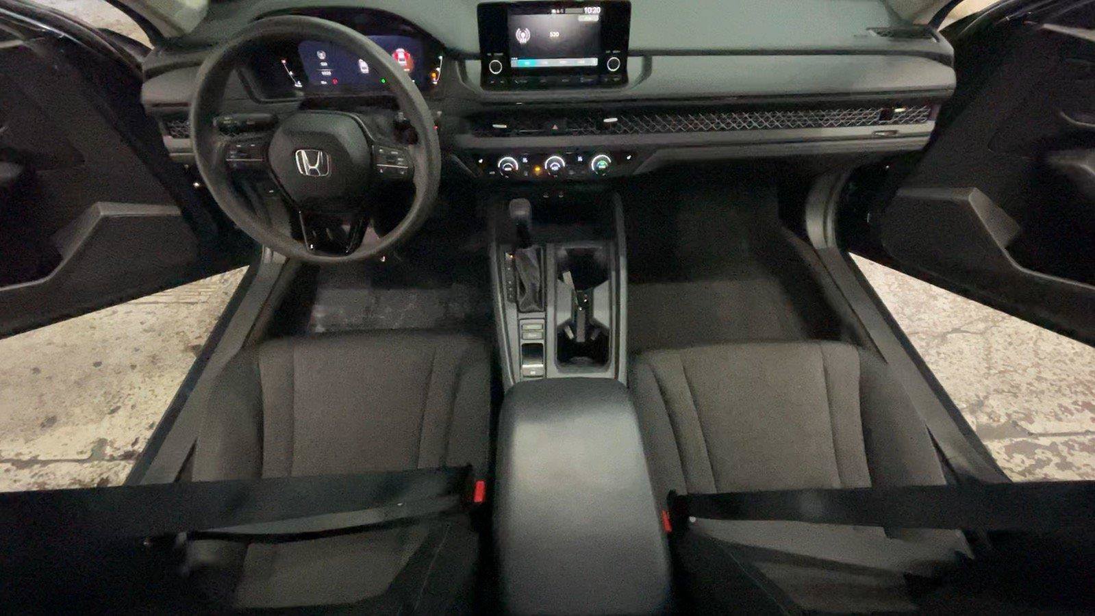 Used 2023 Honda Accord EX image 26