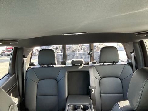 New 2026 GMC Canyon Elevation w/ Convenience Package image 25