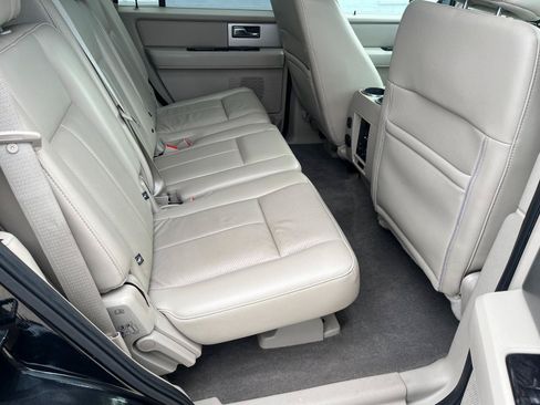 Used 2014 Ford Expedition Limited w/ Equipment Group 301A AWD/4WD image 24