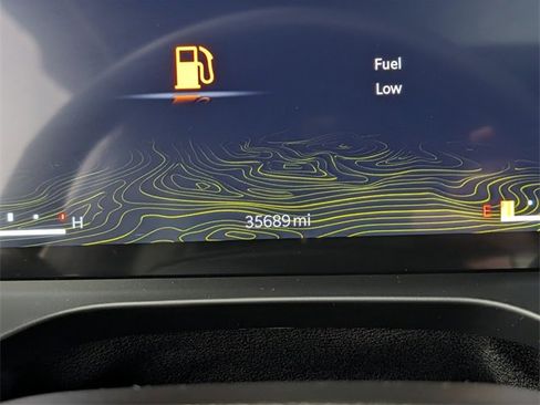 Used 2023 Jeep Grand Cherokee Altitude image 18