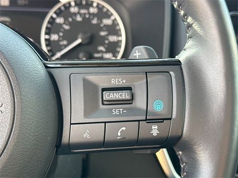 Certified 2023 Nissan Rogue SL w/ SL Premium Package image 32