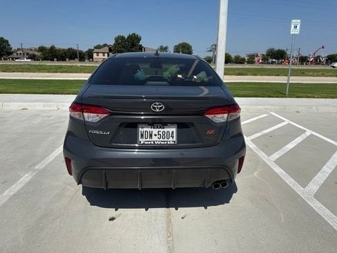 Used 2025 Toyota Corolla SE FWD image 6