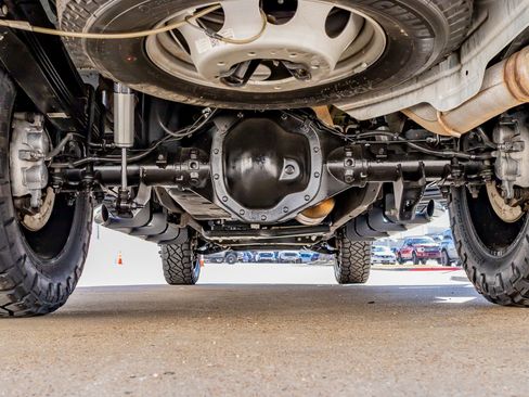 Used 2024 Chevrolet Silverado 3500 High Country w/ High Country Premium Package image 16