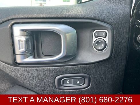 Used 2020 Jeep Gladiator Rubicon AWD/4WD image 15