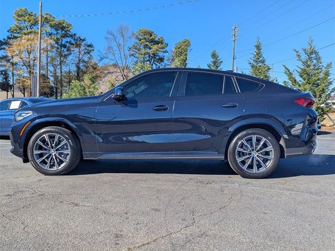 Used 2022 BMW X6 xDrive40i w/ M Sport Package image 26
