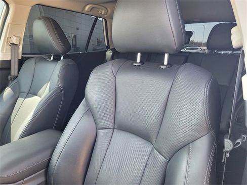 Used 2023 Subaru Outback Limited XT image 13