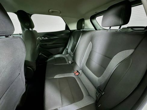 Used 2024 Chevrolet TrailBlazer LS w/ LS Convenience Package image 14