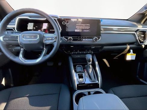 New 2026 GMC Canyon Elevation RWD image 6
