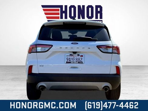 Used 2022 Ford Escape SE image 4