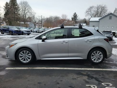 Used 2023 Toyota Corolla SE image 7