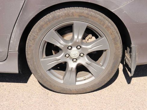 Certified 2017 Toyota Sienna SE Premium FWD image 9