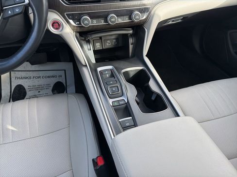 Certified 2021 Honda Accord Touring image 17