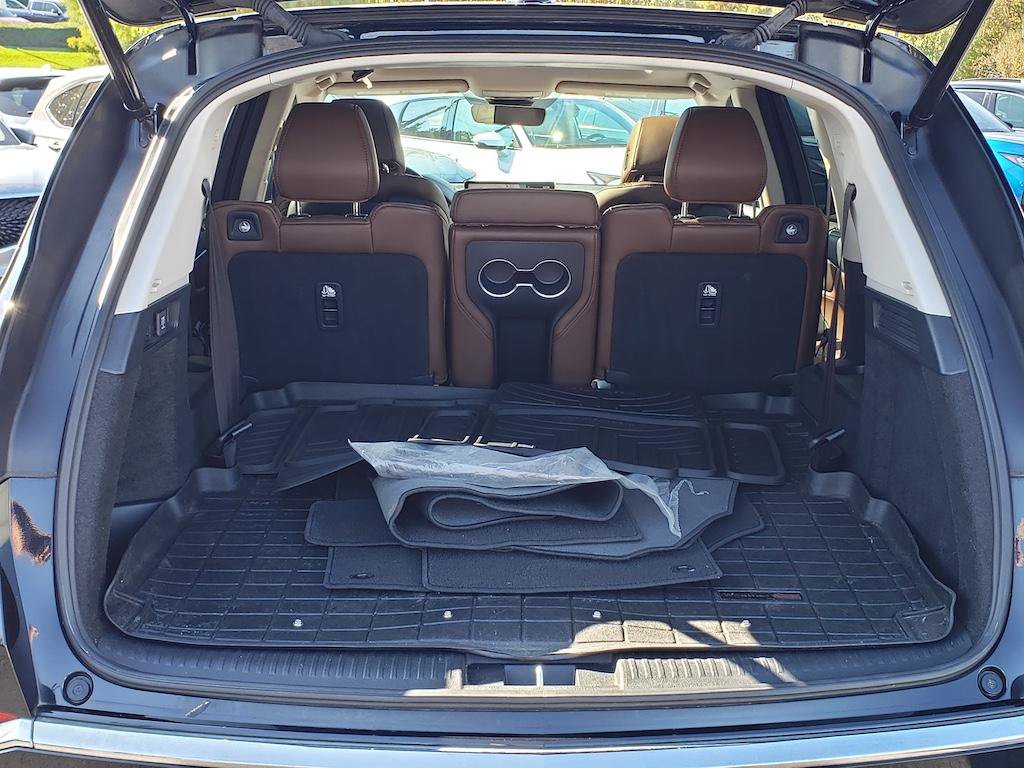 Certified 2024 Acura MDX w/ Technology Package AWD/4WD image 8