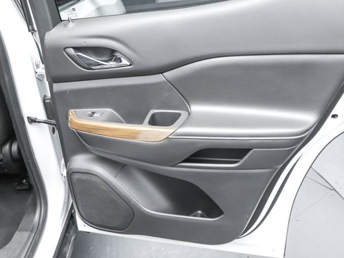 Used 2019 GMC Acadia SLE w/ Driver Alert Package I image 30