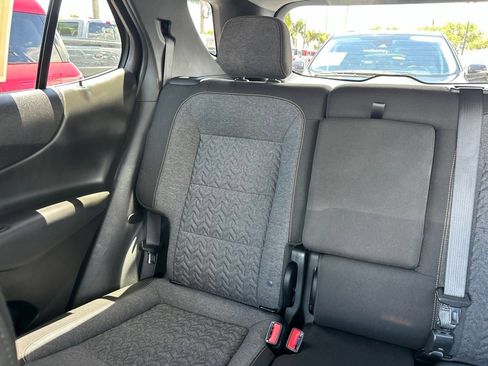 Used 2024 Chevrolet Equinox LT AWD/4WD image 11