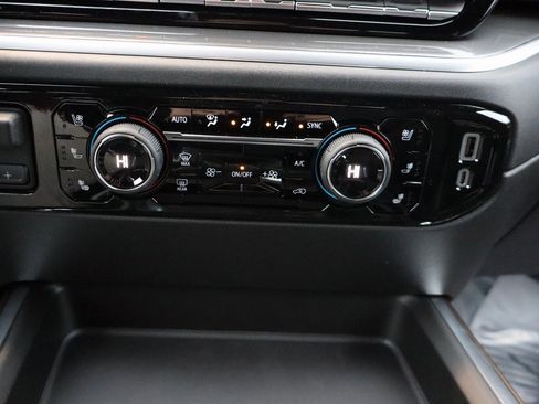 New 2026 Chevrolet Silverado 3500 High Country w/ Technology Package image 10