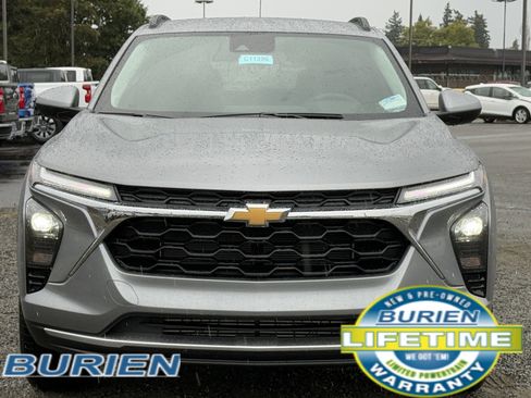 New 2026 Chevrolet Trax LT w/ Driver Confidence Package image 40