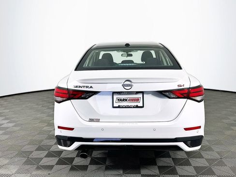New 2025 Nissan Sentra SR image 9