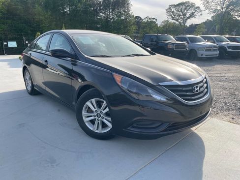 Used 2012 Hyundai Sonata GLS w/ Popular Equipment Pkg FWD image 1