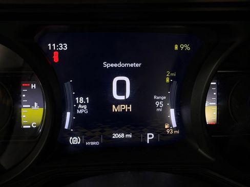 Used 2024 Jeep Wrangler Unlimited AWD/4WD image 13