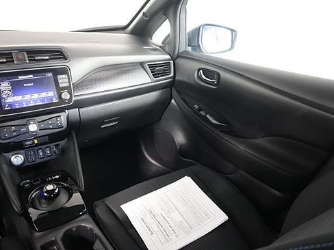 Used 2024 Nissan Leaf SV Plus image 19