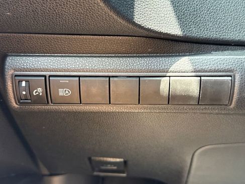 Certified 2025 Toyota Corolla SE FWD image 30