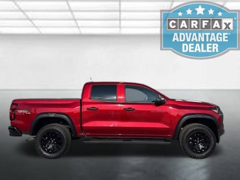 Used 2025 Chevrolet Colorado Trail Boss image 6