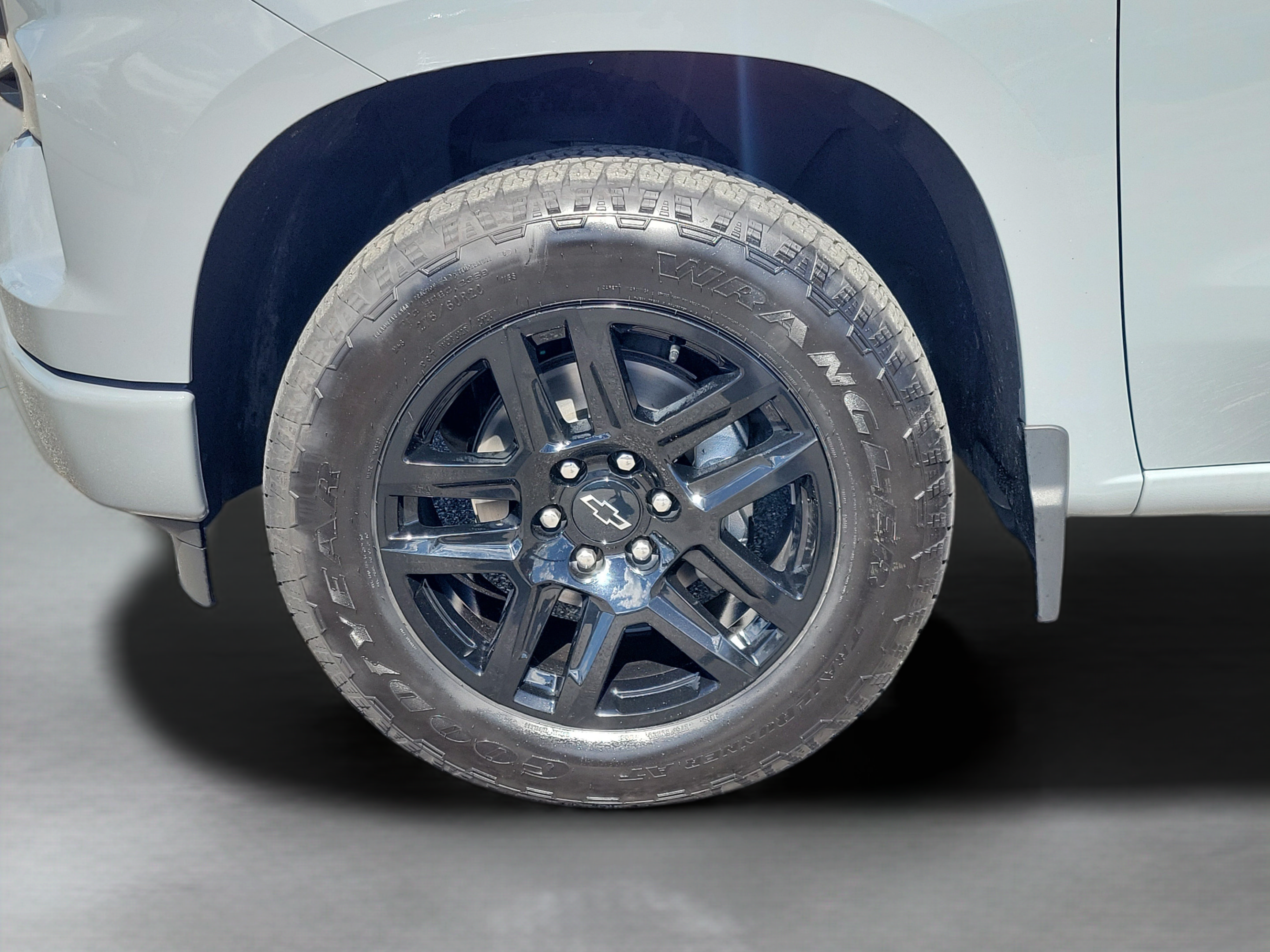 Used 2024 Chevrolet Silverado 1500 Custom w/ LPO, Dark Essentials Package AWD/4WD image 30