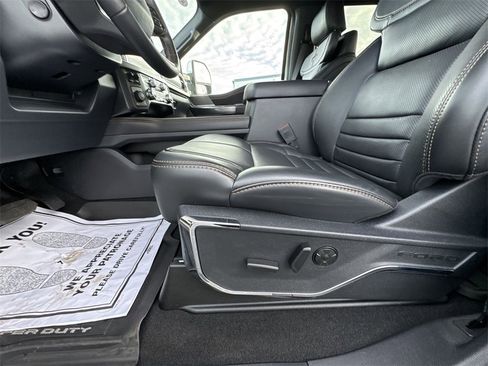Used 2024 Ford F350 Platinum image 12