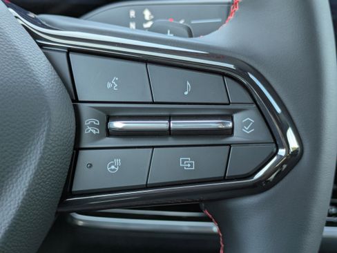 New 2026 Chevrolet Equinox RS image 18