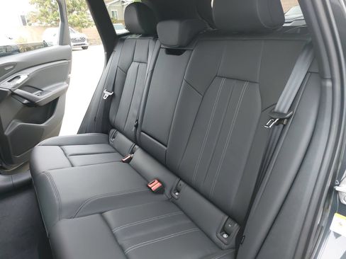 New 2027 Audi Q6 e-tron Premium AWD/4WD image 14