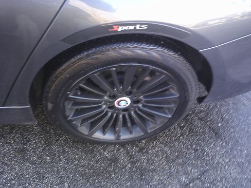 Used 2013 BMW 328i xDrive Sedan image 11