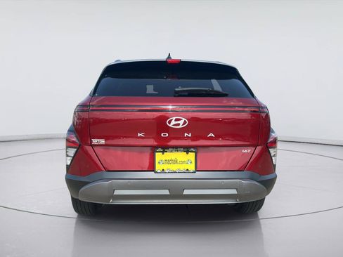Used 2024 Hyundai Kona Limited FWD image 5