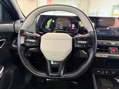 Used 2025 Kia K4 GT-Line w/ GT-Line Premium Package FWD image 30