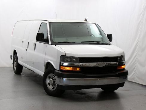 Used 2019 Chevrolet Express 3500 Extended w/ Driver Convenience Package image 1