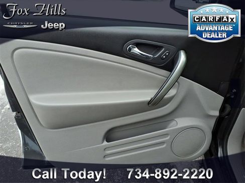 Used 2006 Saturn Vue 2WD image 13