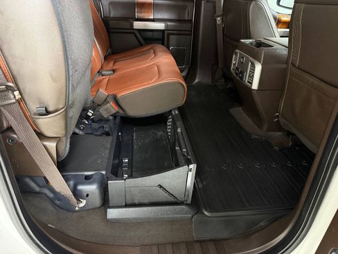 Used 2019 Ford F250 King Ranch w/ King Ranch Ultimate Package AWD/4WD image 41