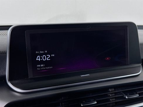 Used 2022 Kia Telluride LX image 11