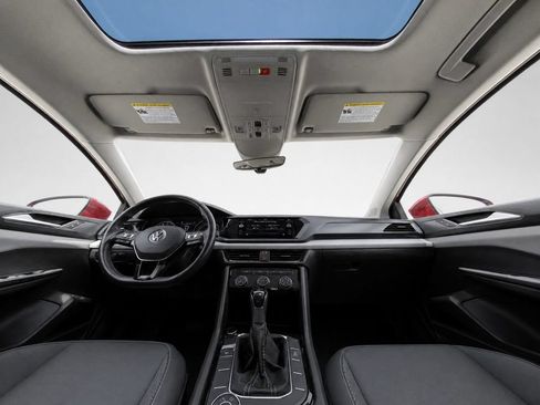 Certified 2023 Volkswagen Taos SE AWD/4WD image 22