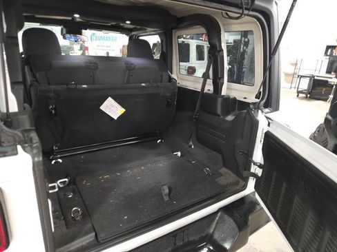 Used 2024 Jeep Wrangler Sport AWD/4WD image 13