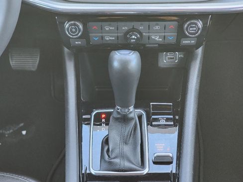 Used 2023 Jeep Compass Limited w/ Elite Group image 18