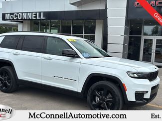 Used 2024 Jeep Grand Cherokee L Limited w/ Black Appearance Package RWD video 1