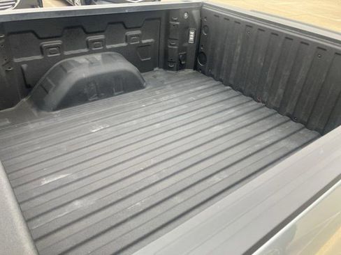 Used 2025 Chevrolet Silverado 1500 RST w/ Convenience Package II AWD/4WD image 26