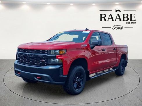 Used 2020 Chevrolet Silverado 1500 Custom Trail Boss w/ Custom Convenience Package AWD/4WD image 3