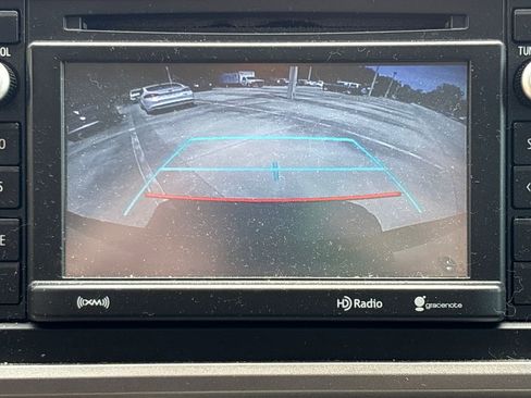 Used 2017 Toyota Tacoma SR5 w/ Tow Package RWD image 24
