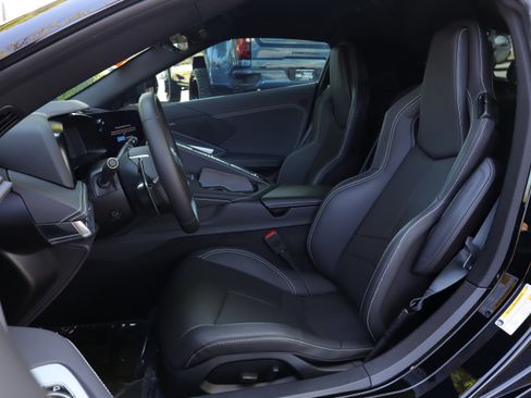 Used 2024 Chevrolet Corvette Stingray Coupe w/ 1LT image 8